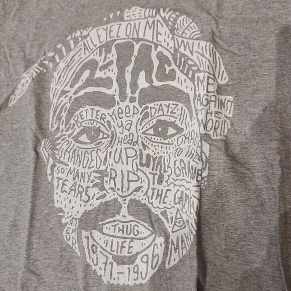 Rare Fruit of the Loom Tupac Shakur Graphic T-Shirt Men's Size Medium Gray - Picture 2 of 6